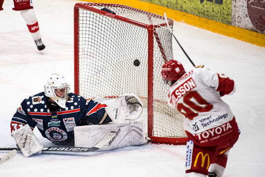 Trojas Kevin Karlsson gjorde 3-4