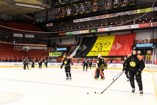 Brynäs spelare värmer upp