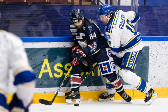 Linköpings Jimmy Andersson och Leksands Johan Fransson i