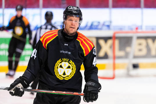 Brynäs Nicklas Danielsson deppar