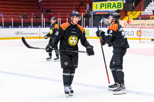Brynäs Nicklas Danielsson deppar