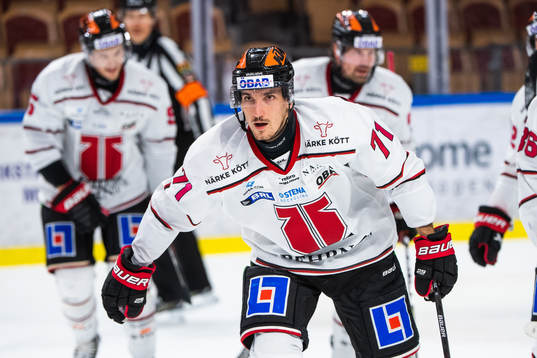 Örebros Borna Rendulic jublar