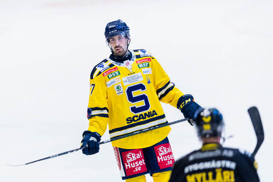 Södertäljes Evan Bouchard