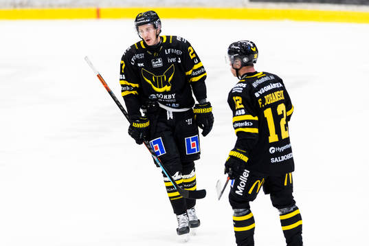 Västerås Sebastian Benker och Fredrik Johansson deppar