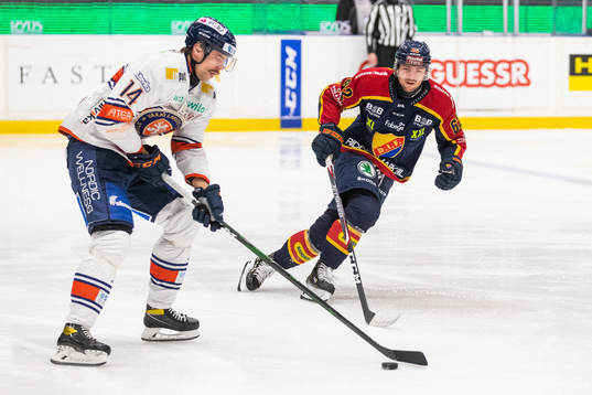 Växjös Emil Pettersson och Djurgårdens Manuel Ågren
