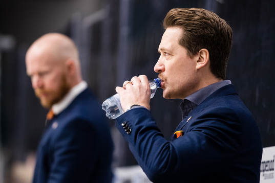 Växjös tränare Sam Hallam