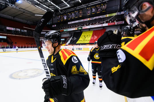 Brynäs Nicklas Danielsson jublar