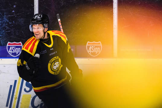 Brynäs Nicklas Danielsson jublar