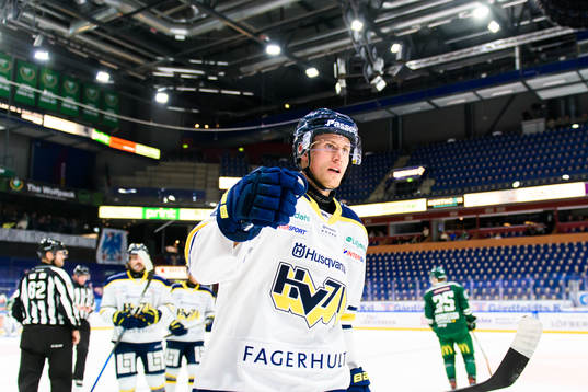 s Alexander Bergström jublar