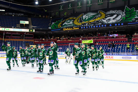 Färjestads spelare jublar