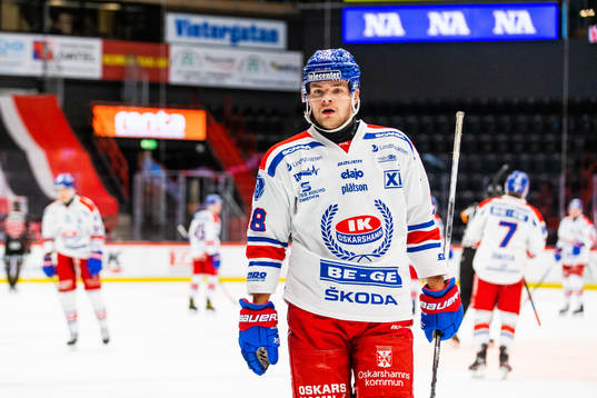 Oskarshamns Oliver Larsen deppar