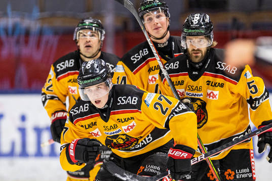 Luleås Nils Lundkvist jublar