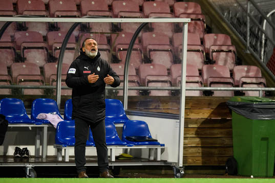 AFC Eskilstunas tränare Özcan Melkemichel