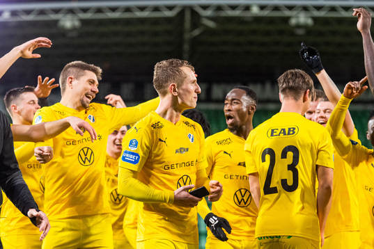 Halmstads spelare jublar
