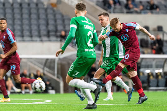 Malmö FFs Anders Christiansen och Hammarbys Jeppe Andersen