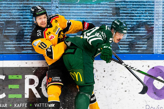 Luleås Einar Emanuelsson och Färjestads Sebastian Erixon