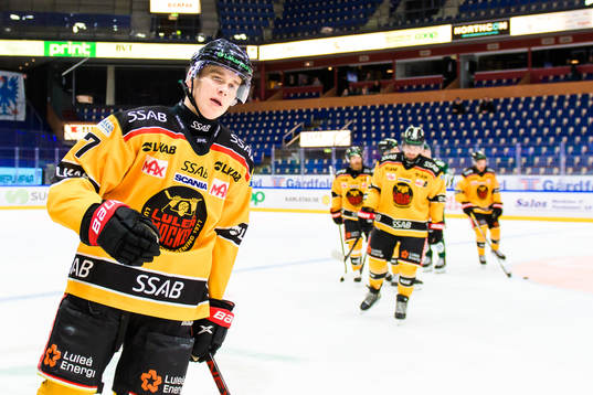 Luleås Nils Lundkvist jublar