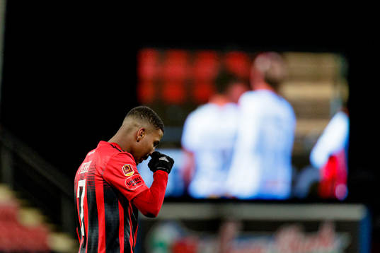 Östersunds Nebiyou Perry deppar