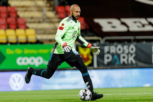 Östersunds målvakt Aly Keita
