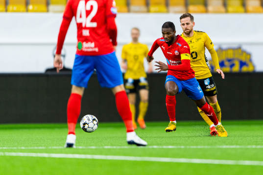Helsingborgs Mohammed Abubakari och Elfsborgs Rasmus Alm