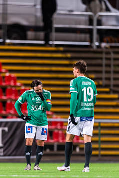 Brages Robbin Sellin och Pontus Jonsson deppar