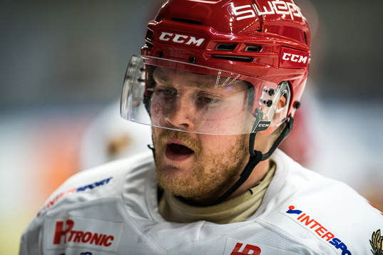 Trojas Emil Eriksson  deppar