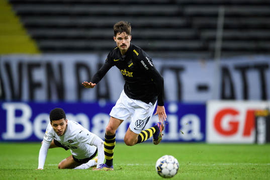 s Mikael Lustig