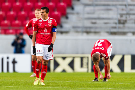 Kalmars Romario Pereira Sipiao deppar