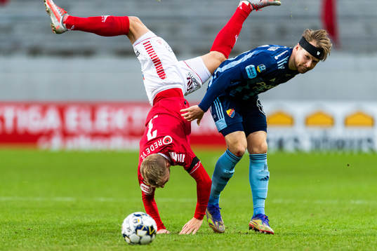 Bläddra bland fler bilder av Fotboll, Allsvenskan, Kalmar - Djurgården