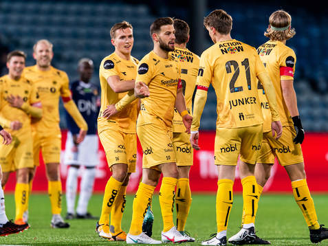 Philip Zinckernagel of Bodø/Glimt celebrates with team