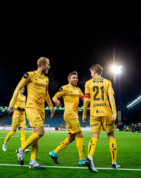 Kasper Junker of Bodø/Glimt celebrates with teammates
