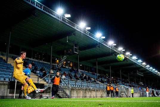 Ola Solbakken of Bodø/Glimt with a corner kick