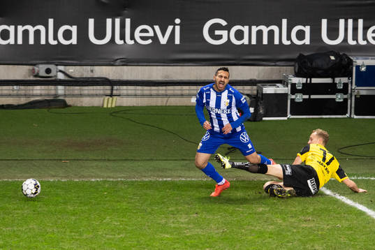 IFK Göteborg Sargon Abraham och Häckens Gustav Berggren