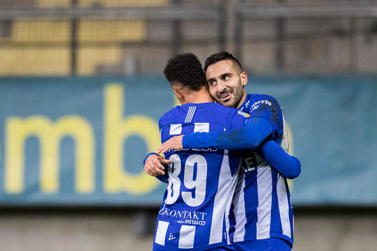 IFK Göteborg Sargon Abraham jublar med Tobias Sana