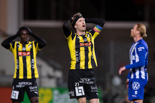 Häckens Rasmus Lindgren deppar