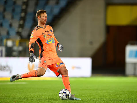 Falkenbergs målvakt Viktor Noring