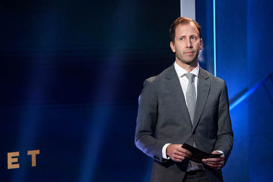 Simon Bank, Aftonbladet delar ut Guldbollen