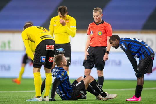 Sirius Elias Andersson har ont