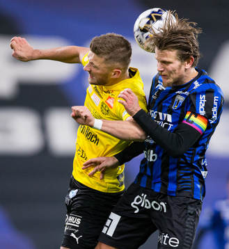 Mjällbys Erik Pärsson och Sirius Tim Björkström