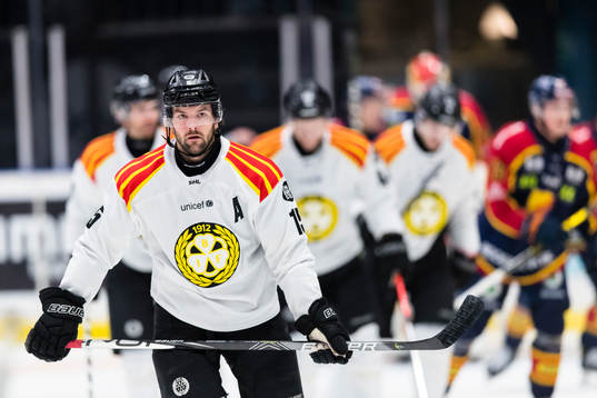 Brynäs Simon Bertilsson deppar