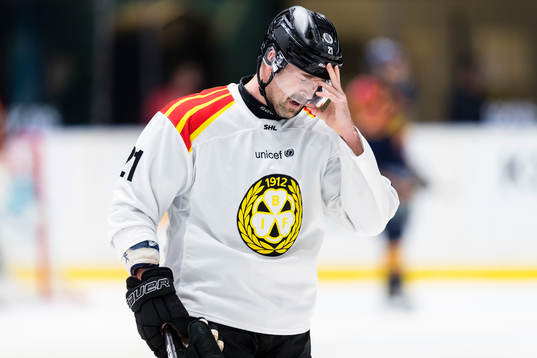 Brynäs Patrik Berglund deppar