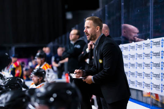 Brynäs assisterande tränare Viktor Stråhle