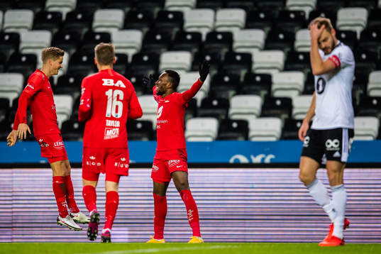 Karamoko Daouda Bamba of Brann celebrates