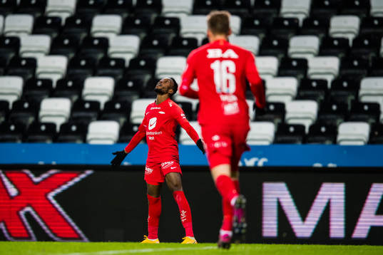 Karamoko Daouda Bamba of Brann celebrates