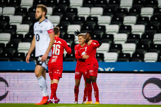 Karamoko Daouda Bamba of Brann celebrates