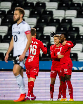 Karamoko Daouda Bamba of Brann celebrates