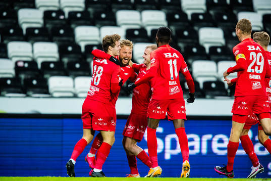 Sander Svendsen of Brann celebrates