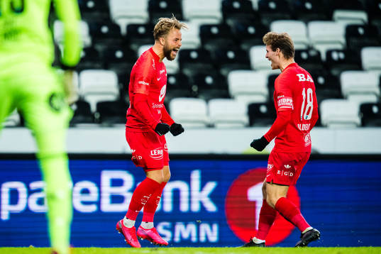 Sander Svendsen of Brann celebrates