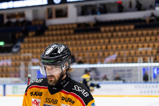 Luleås Daniel Sondell deppar