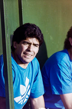 Diego Maradona på träningen